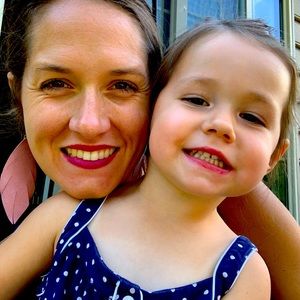 Meet your Posher, Leah